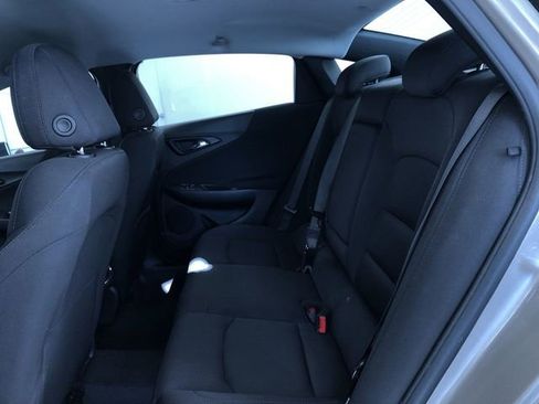 Used 2024 Chevrolet Malibu LT image 21