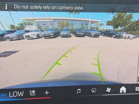 Used 2026 BMW 330i Sedan w/ M Sport Package RWD image 12