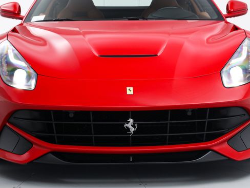 Certified 2014 Ferrari F12 Berlinetta RWD image 12