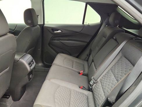 Used 2018 Chevrolet Equinox LT FWD image 19
