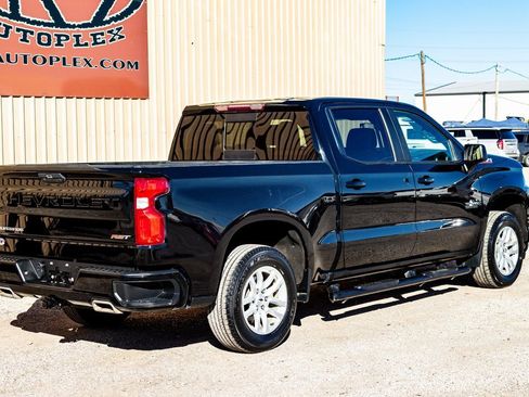 Used 2021 Chevrolet Silverado 1500 RST w/ Convenience Package II image 3