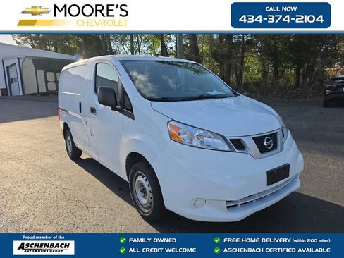Used 2020 Nissan NV200 S image 1