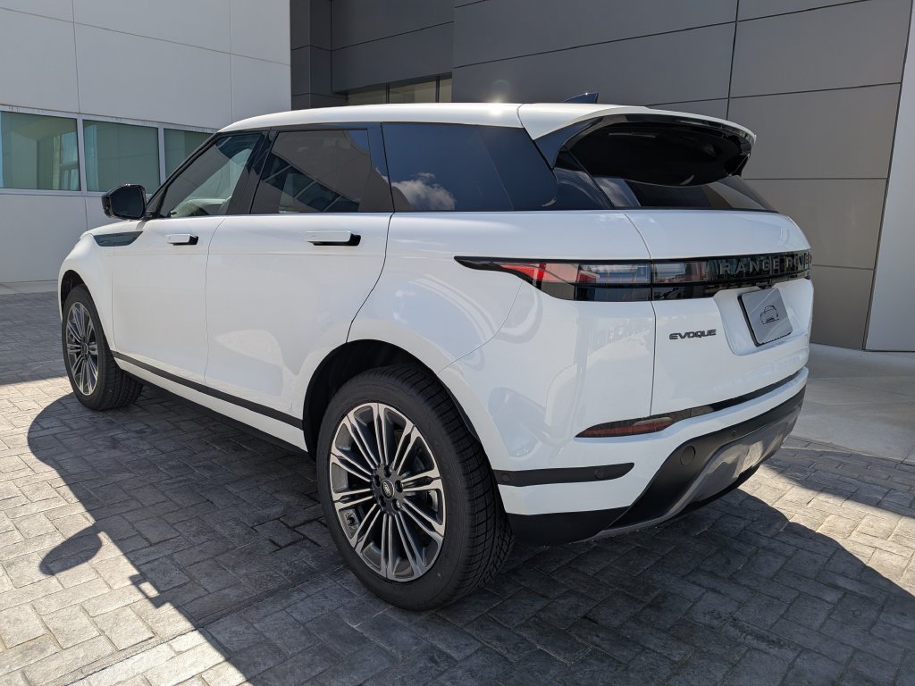 New 2026 Land Rover Range Rover Evoque S AWD/4WD image 4