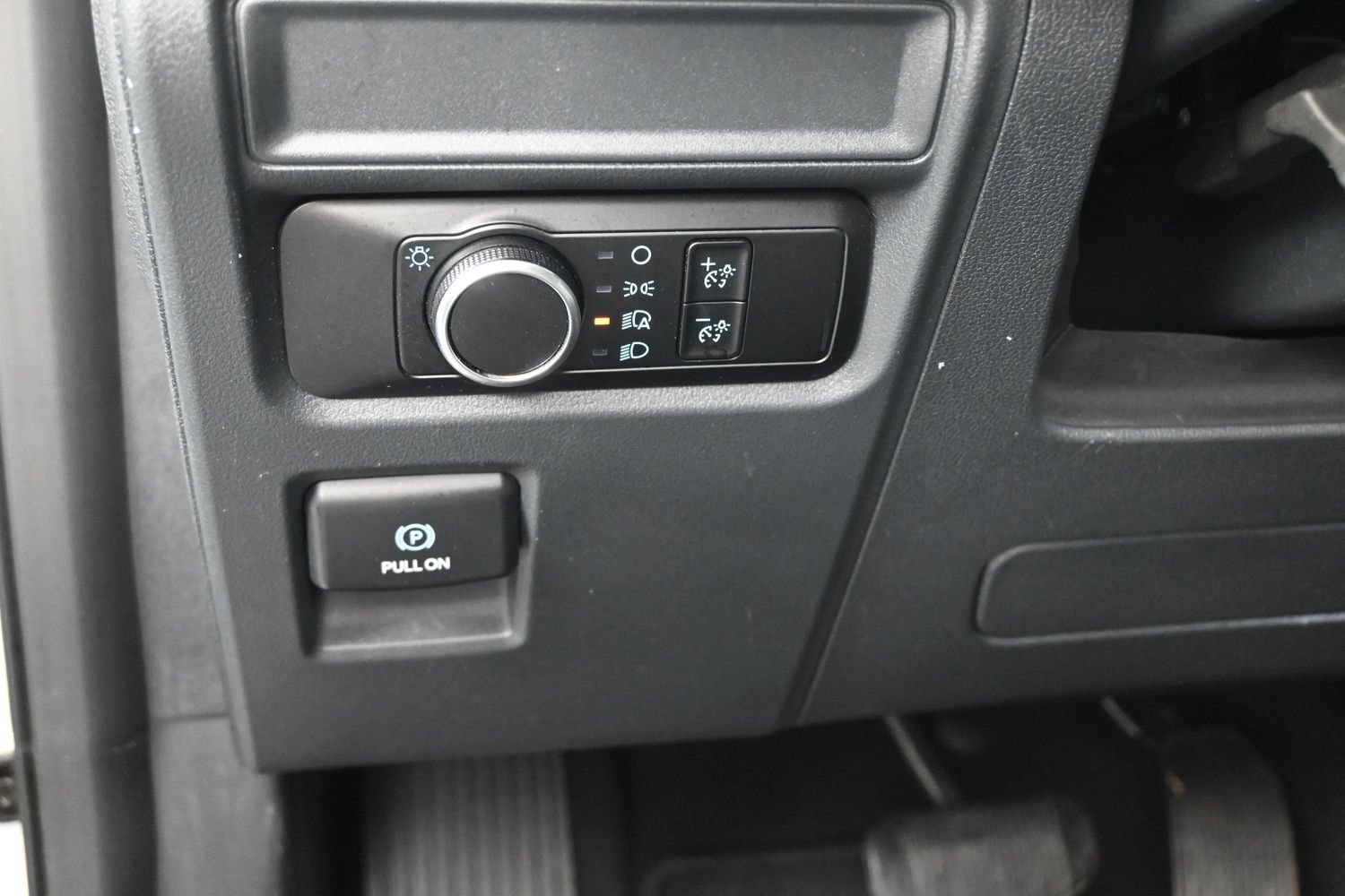 Used 2024 Ford Expedition Max XLT AWD/4WD image 21