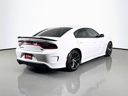 Used 2017 Dodge Charger R/T Scat Pack w/ Beats Audio Group image 5