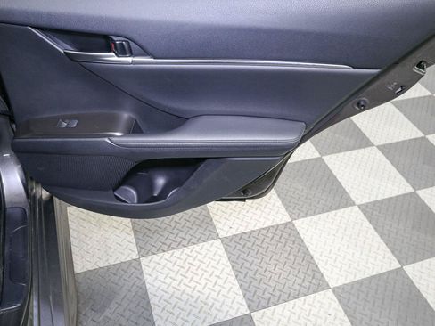 Used 2024 Toyota Camry XSE FWD image 21