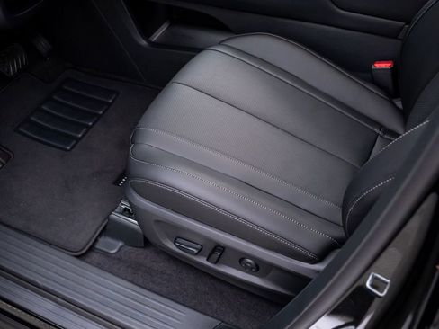 New 2026 INFINITI QX60 Luxe w/ Cargo Package image 14