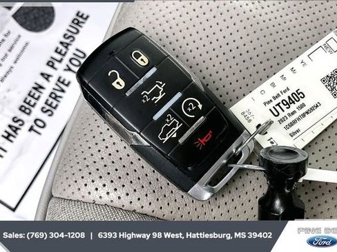 Used 2023 RAM 1500 Limited image 9