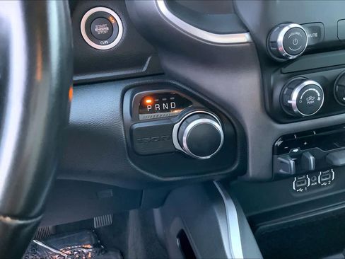 Used 2021 RAM 1500 Big Horn RWD image 16