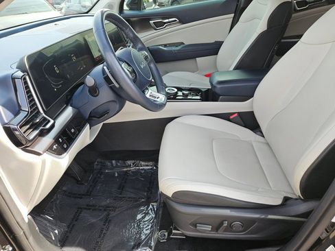 Used 2023 Kia Sportage EX image 21