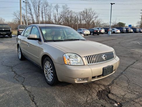 Used 2005 Mercury Montego Premier image 3