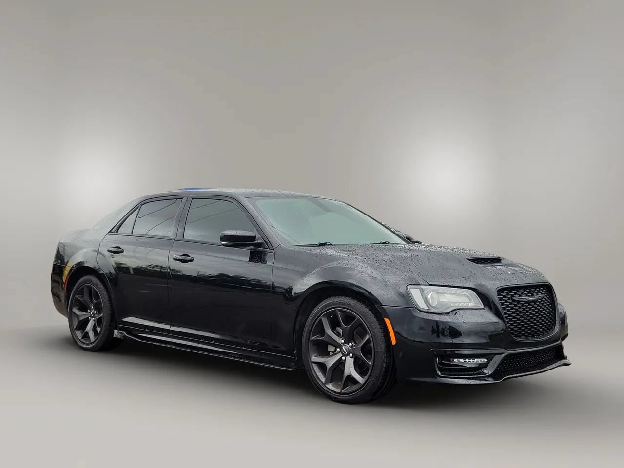Used 2023 Chrysler 300 Touring L RWD image 9