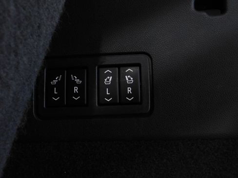 Used 2022 Cadillac XT6 Premium Luxury w/ Technology Package AWD/4WD image 86