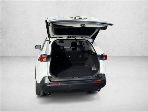 Used 2024 Toyota RAV4 LE image 7