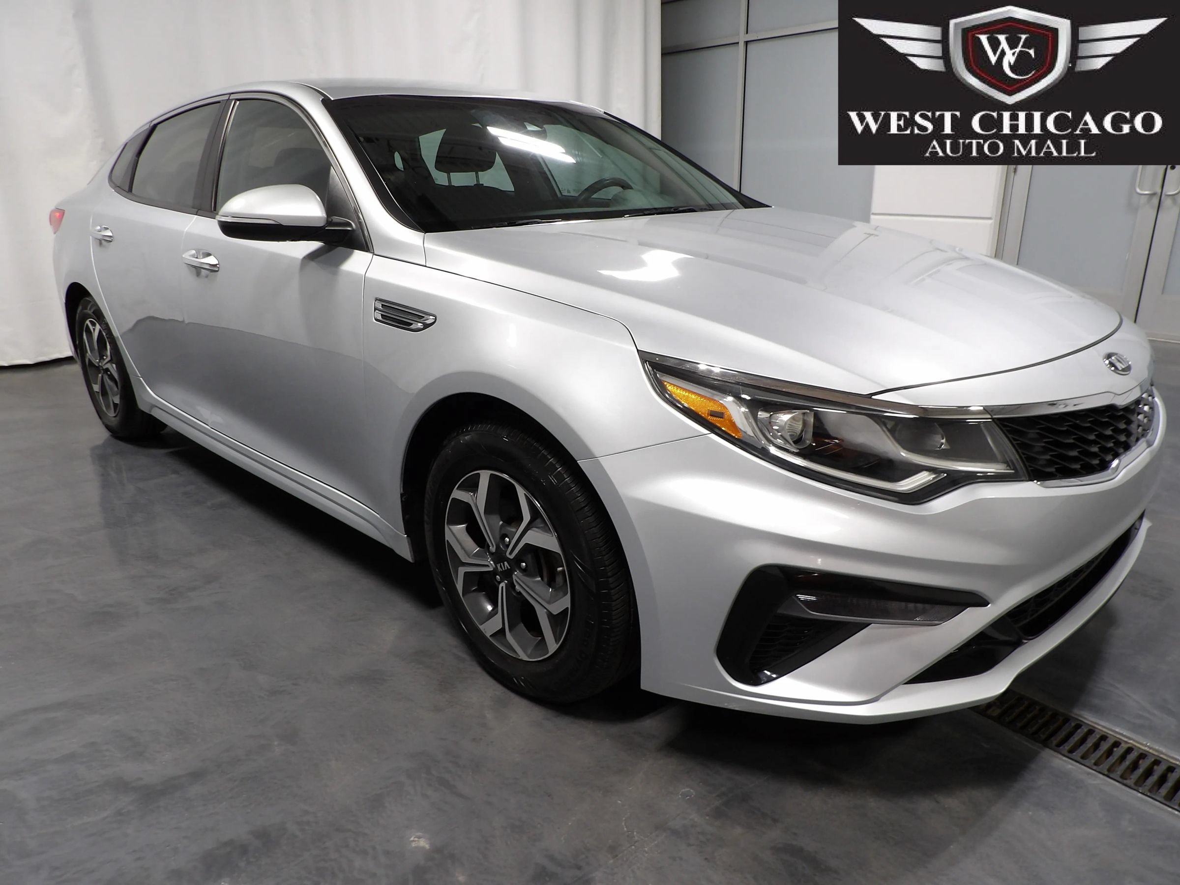 Used 2020 Kia Optima LX FWD image 1