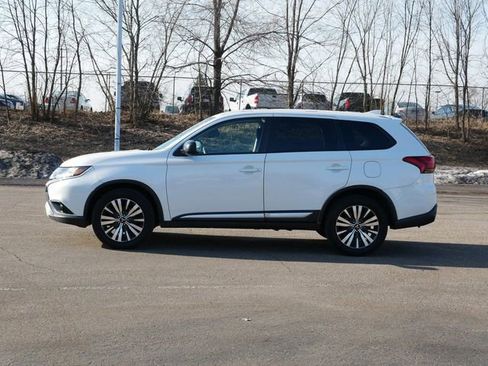 Used 2019 Mitsubishi Outlander ES AWD/4WD image 4