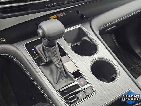 Used 2026 Toyota Sienna LE image 17