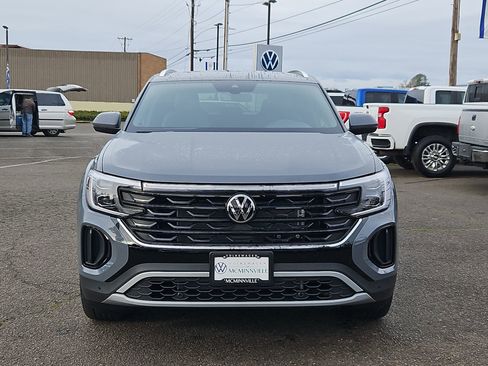 New 2026 Volkswagen Atlas Cross Sport SE AWD/4WD image 8