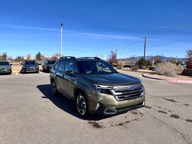 Used 2025 Subaru Forester Limited AWD/4WD image 3