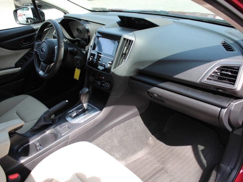 Used 2022 Subaru Impreza 2.0i image 9