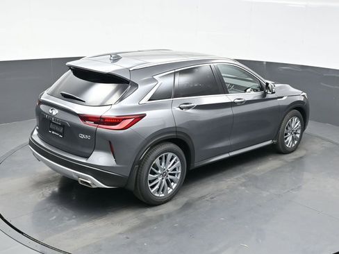 Used 2025 INFINITI QX50 Luxe image 22