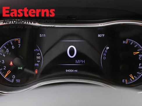 Used 2020 Jeep Grand Cherokee Laredo AWD/4WD image 16