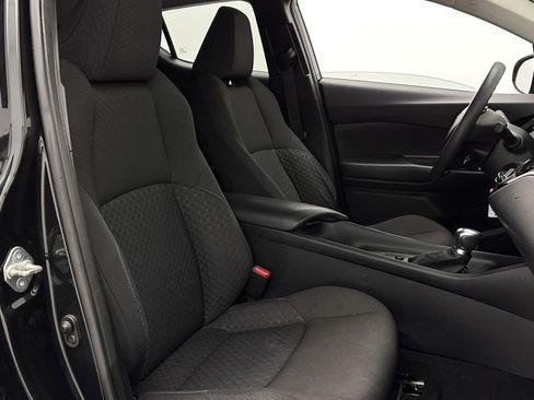 Used 2021 Toyota C-HR LE FWD image 32