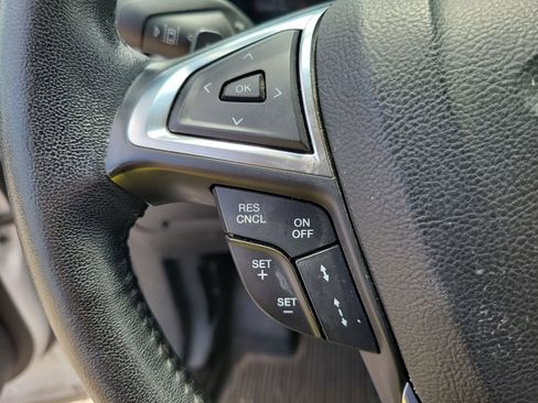 Used 2018 Ford Edge Titanium w/ Equipment Group 301A AWD/4WD image 24
