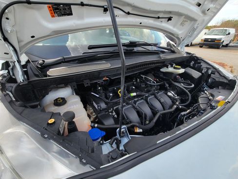 Used 2019 Ford Transit Connect XL image 20