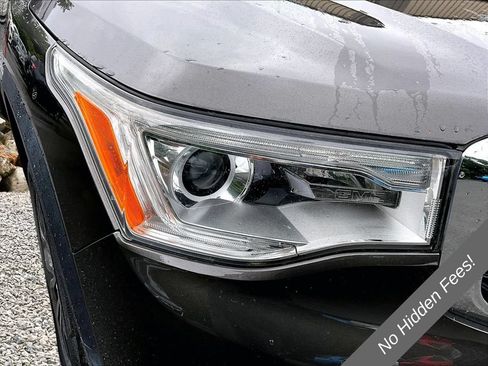 Used 2019 GMC Acadia SLT FWD image 26