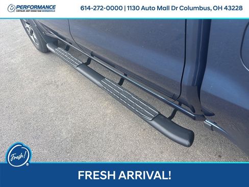 Used 2019 Chevrolet Silverado 1500 RST image 12