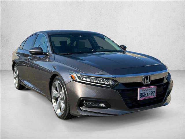 Used 2018 Honda Accord Touring image 3