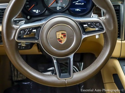 Used 2017 Porsche Macan S AWD/4WD image 18