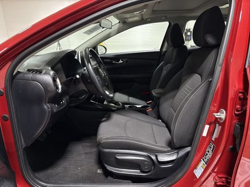 Used 2019 Kia Forte S w/ S Premium Package FWD image 20