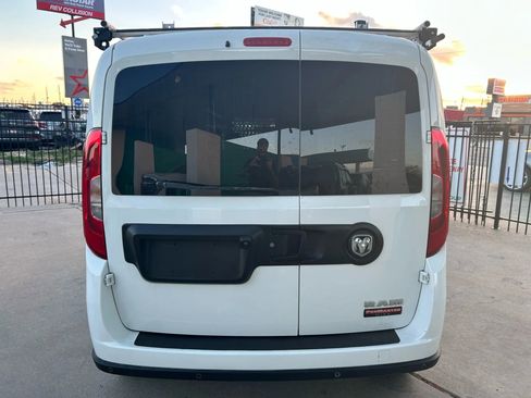 Used 2020 RAM ProMaster City Tradesman SLT image 5
