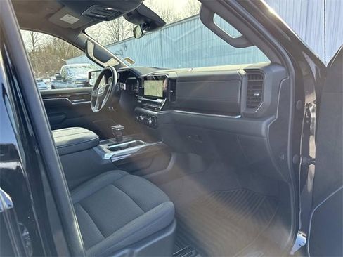 Used 2023 GMC Sierra 1500 Elevation image 28