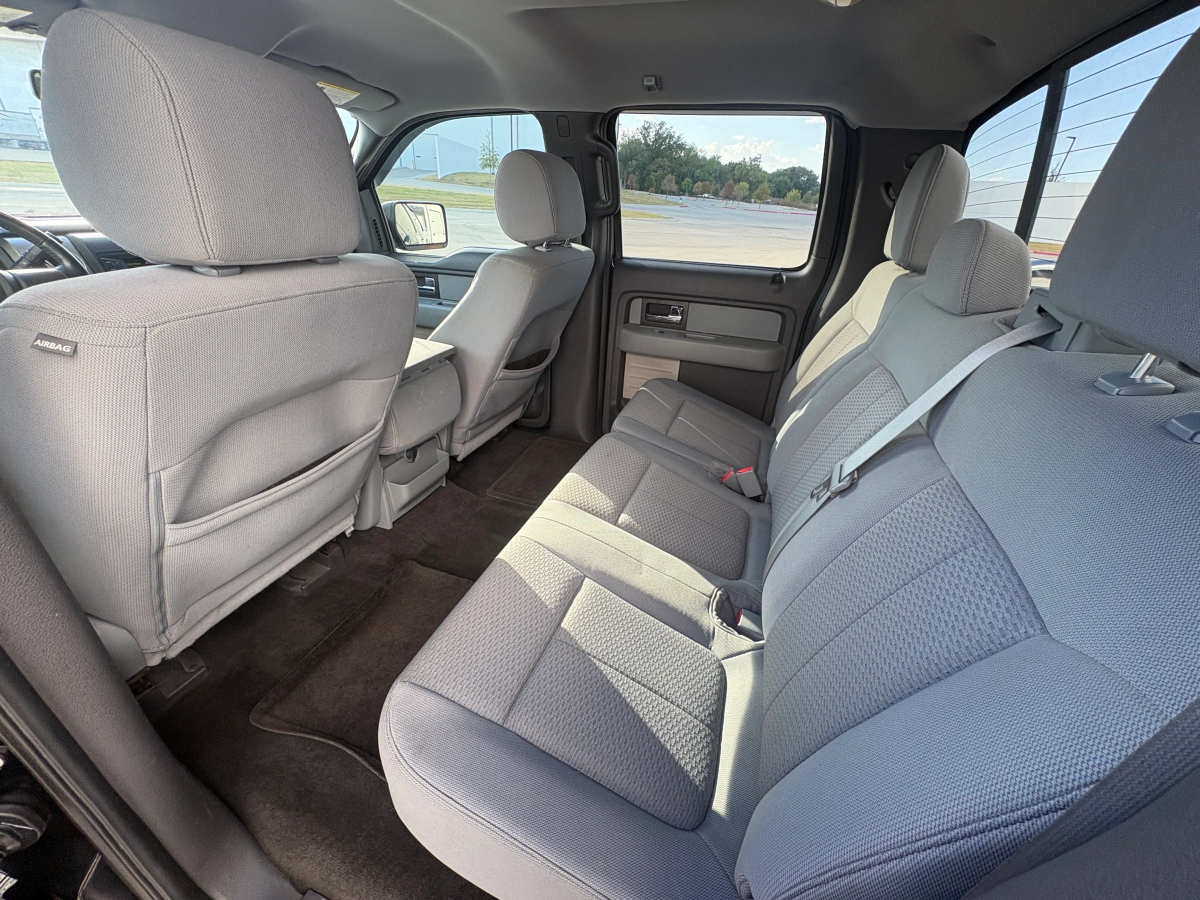 Used 2013 Ford F150 XLT w/ Luxury Equipment Group RWD image 38