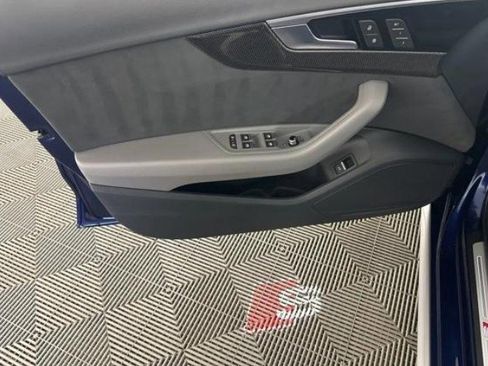 Used 2023 Audi S4 Premium w/ Convenience Package image 12