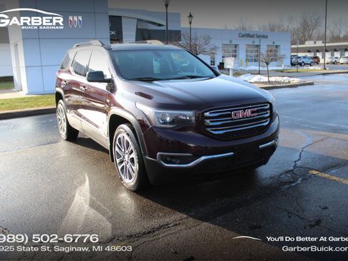 Used 2018 GMC Acadia SLT image 1