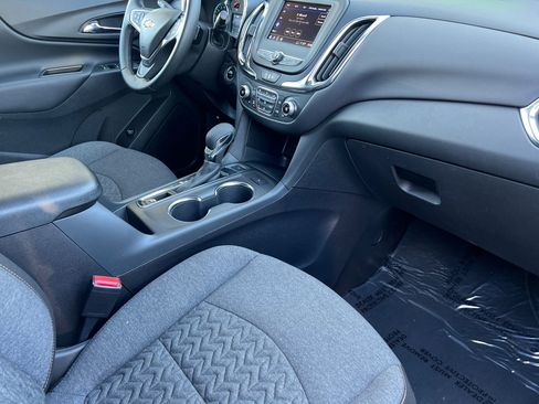 Used 2024 Chevrolet Equinox LT image 13