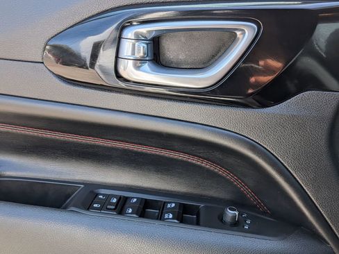 Certified 2024 Jeep Compass Trailhawk AWD/4WD image 23