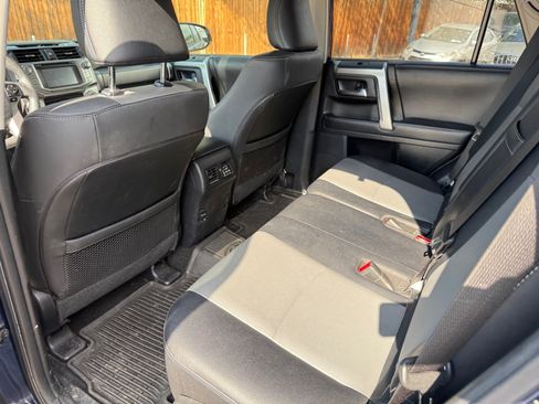 Used 2019 Toyota 4Runner SR5 Premium AWD/4WD image 17