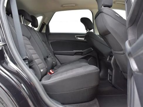 Used 2019 Ford Edge SEL FWD image 23