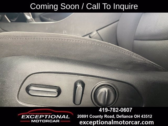 Used 2020 Chevrolet Malibu LT FWD image 35