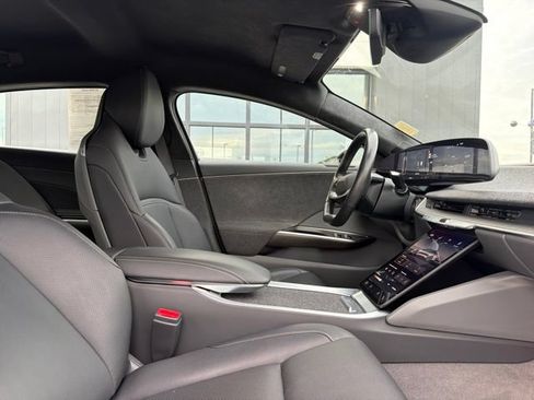Used 2023 Lucid Air Pure AWD/4WD image 11