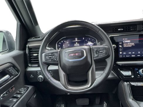 Used 2025 GMC Sierra 1500 AT4 AWD/4WD image 40