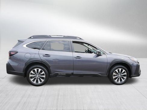 Used 2024 Subaru Outback Limited AWD/4WD image 8