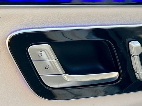 Certified 2023 Mercedes-Benz S 500 4MATIC image 26