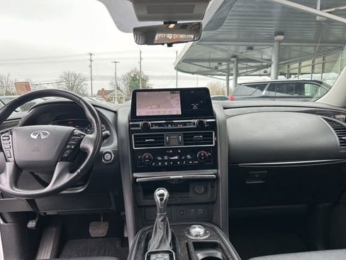 Used 2024 INFINITI QX80 Luxe image 30