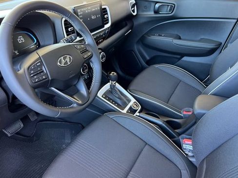 New 2026 Hyundai Venue SEL FWD image 9